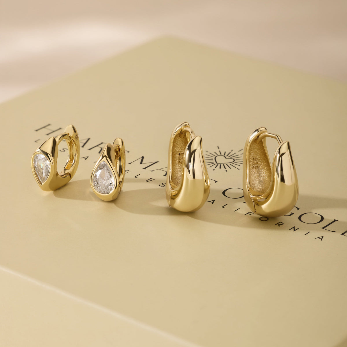 The Wavy Hoop Set